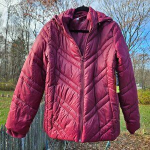 Xersion puffer coat in cranberry, size L NWT